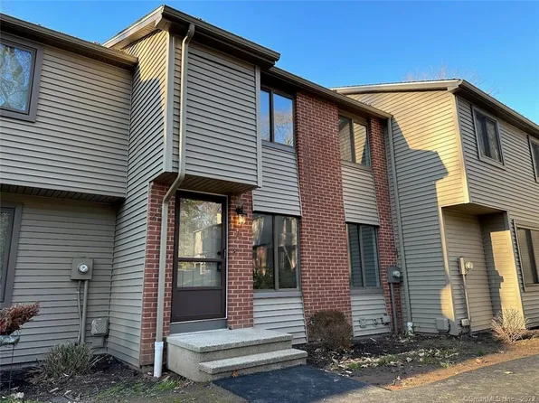 26 Conestoga Way #26, Glastonbury, CT 06033