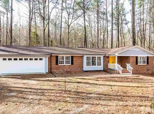 112 Stagecrest Dr, Raleigh, NC 27603