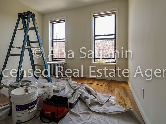 3rd image of 43-05 Broadway #3B