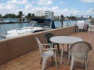 8220 Byron Ave APT 6, Miami Beach, FL 33141