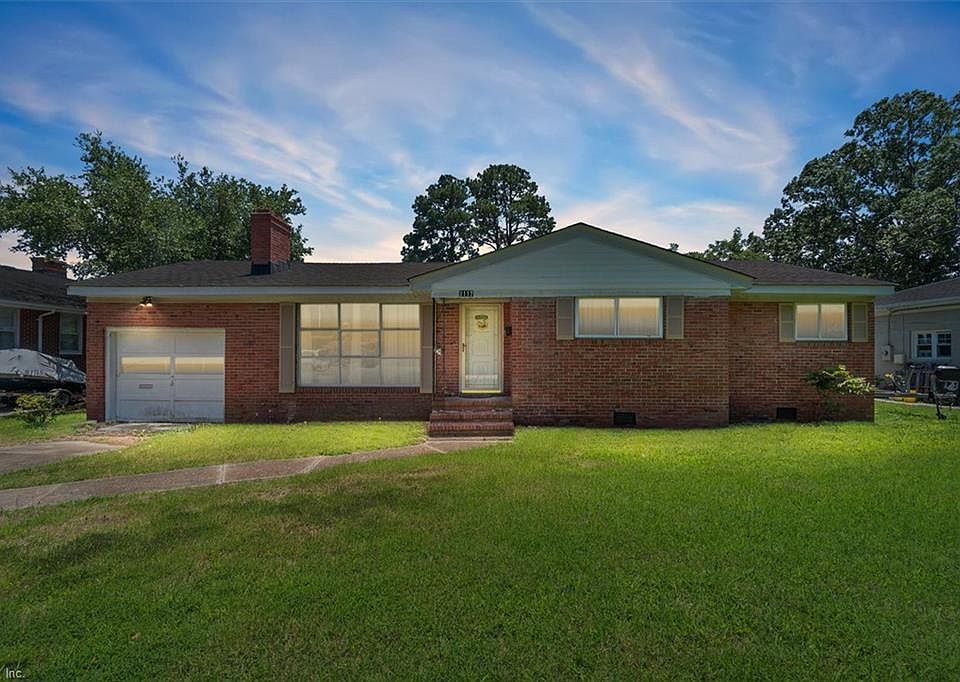 1st image of 3117 Lynnhaven Dr