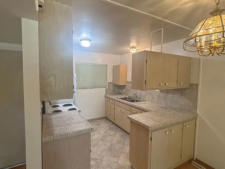 145 Monte Cresta Ave — Photo 3