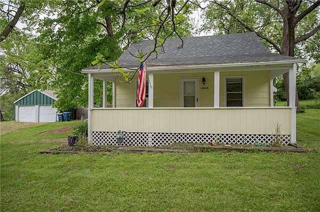 1st image of 12008 W Anderson St
