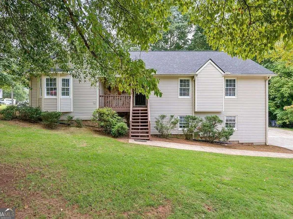 1152 Bailing Dr, Lawrenceville, GA 30043