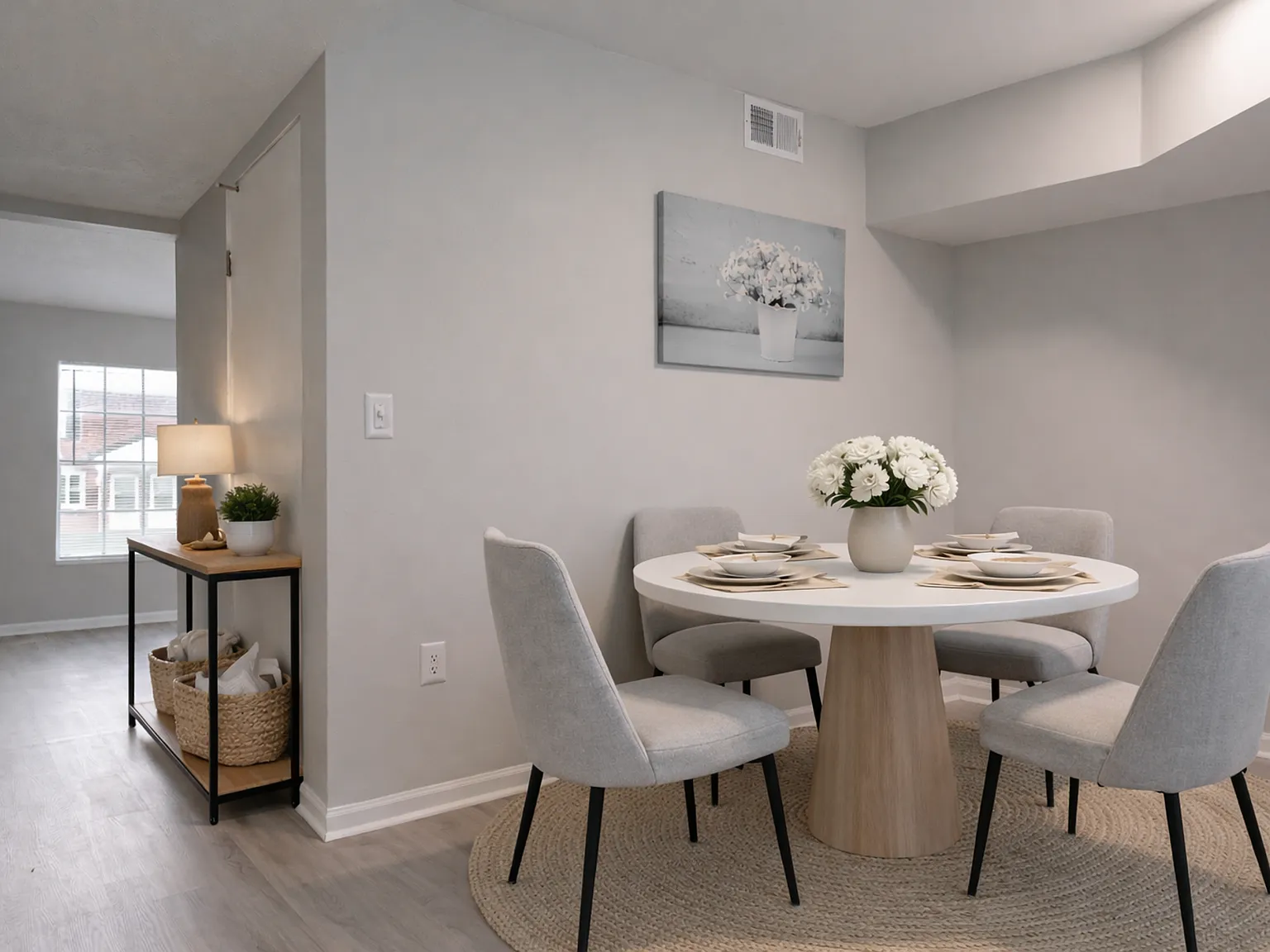 Carpenter Apartments — Photo 2
