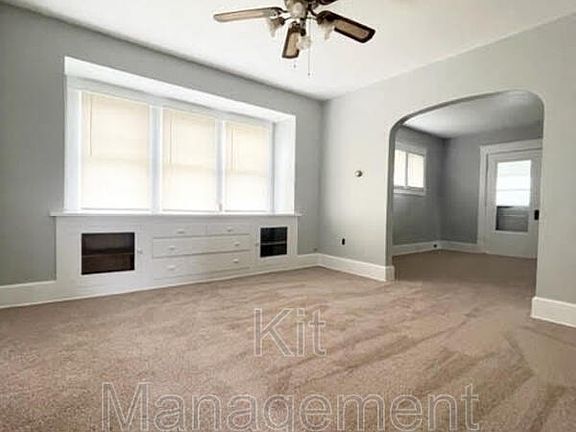 5th image of 933 Eleanor Ave