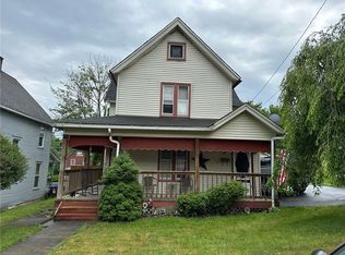 527 B St, Sharon, PA 16146