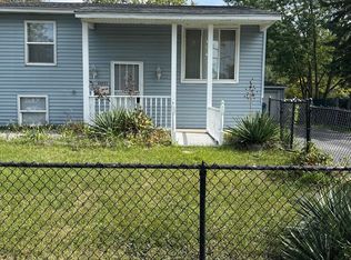 22223 Navaho Ave, Chicago Heights, IL 60411