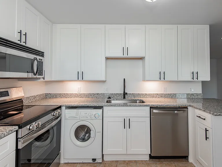 5630 Pershing Ave #53 — Photo 11
