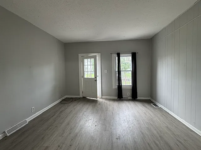 1017 Washington Ave #1017 — Photo 2