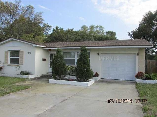 1st image of 864 63rd Ave S