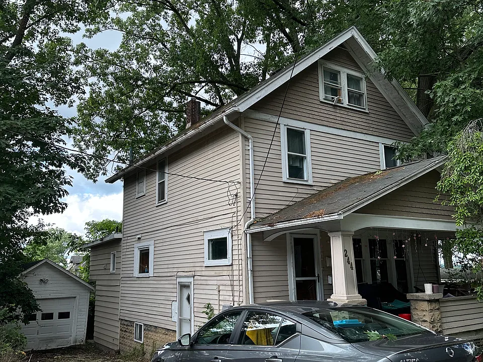 244 Columbus St