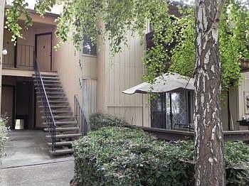 1st image of 1099 Warren Ave Unit 107