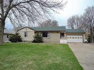 580 Ridge Rd NE, Owatonna, MN 55060