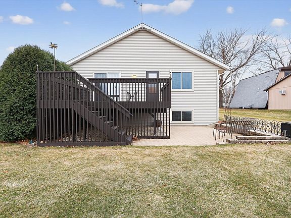 4th image of 1210 Lake Summerset Rd