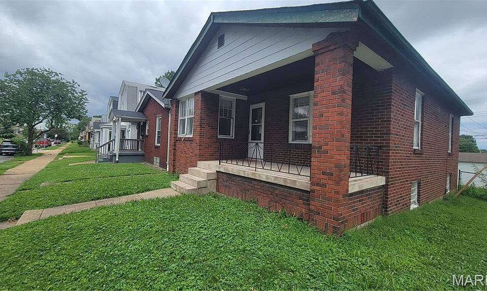 1st image of 4660 Ray Ave