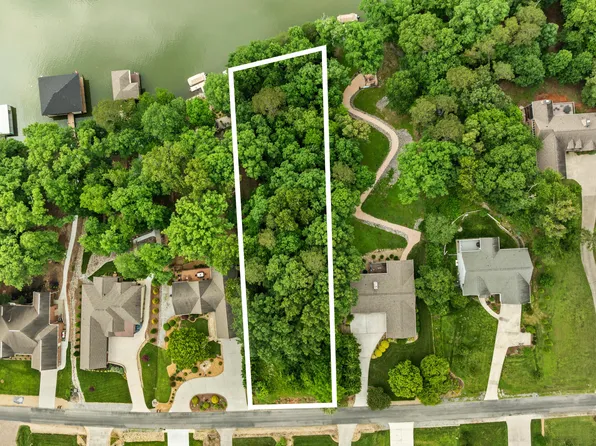 208 Oonoga Way, Loudon, TN 37774