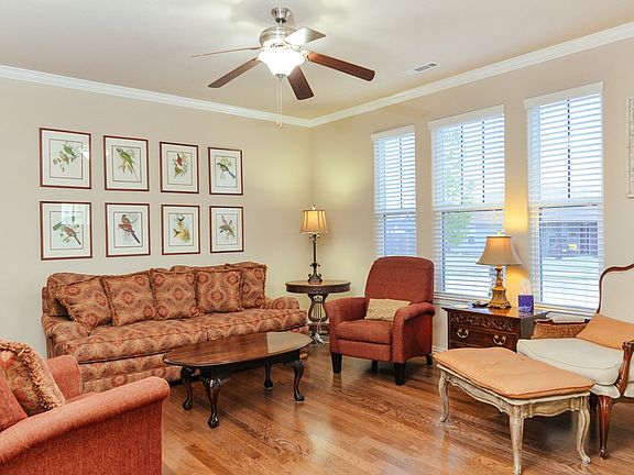 5th image of 1140 S Oxbow Way
