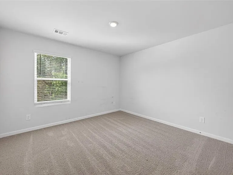7566 Jennadee Dr — Photo 22