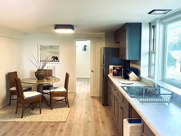 2nd image of 221 White Ave #Ll