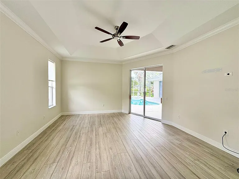 1599 N Lavina St — Photo 15