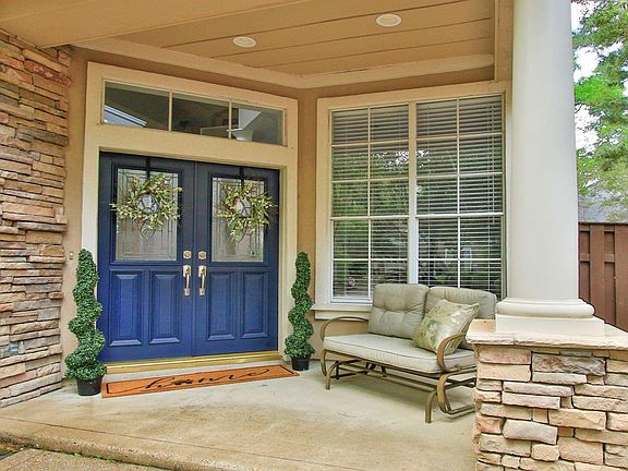 5th image of 34 Redland Pl