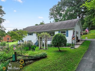 1042 Millwood Rd, Derry, PA 15627