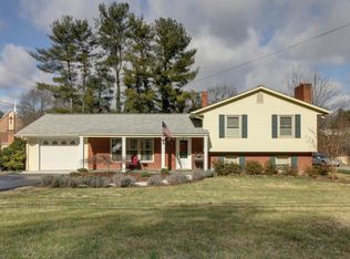 3535 Colonial Ave, Roanoke, VA 24018