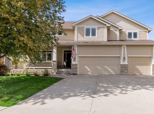 275 S 61st St, West Des Moines, IA 50266