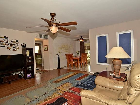 5th image of 1506 Dickman Cir