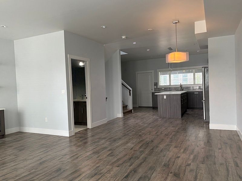1st image of 1308 Rutland Rd N #13