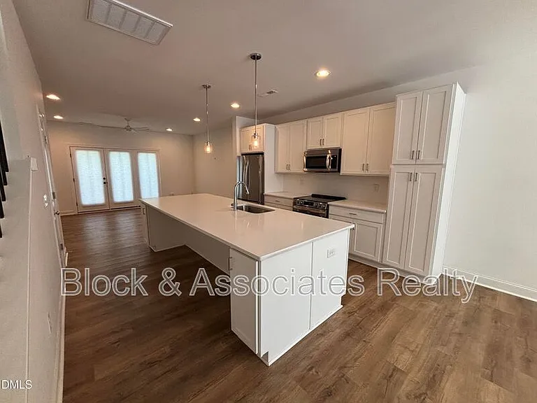 5710 Parker Pines Ct — Photo 13