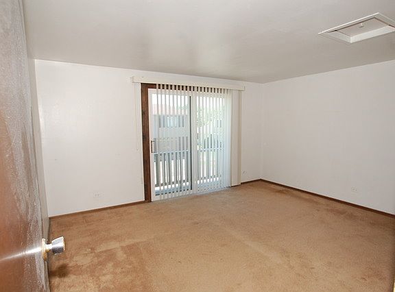 5th image of 10 Dennis Ct #10