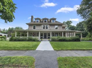 15 Palmer Ave, Swampscott, MA 01907