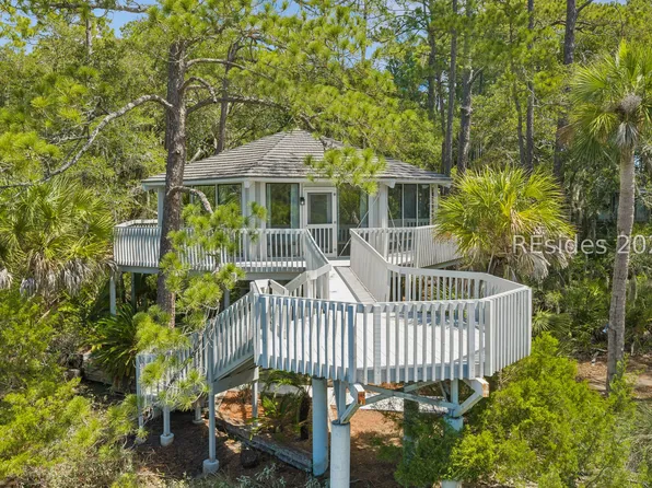 2017 Deer Island Road, Hilton Head Island, SC 29928