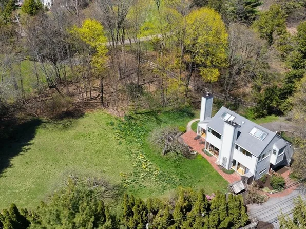 185 Warren St, Brookline, MA 02445