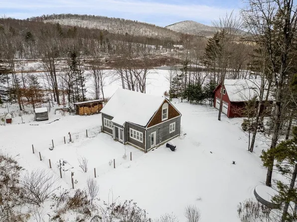 1638 West County Road, Calais, VT 05648