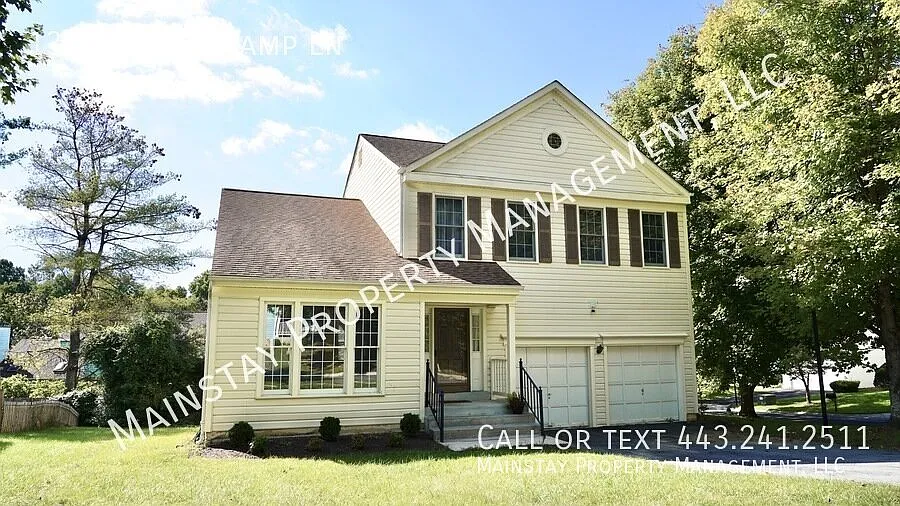 Updated 4 Bed, 2.5 Bath In Quiet Silver Spring Neighborhood! — Photo 2