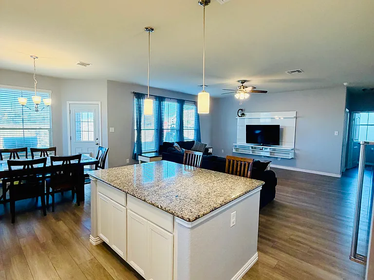 3301 Aubree Katherine Dr — Photo 7