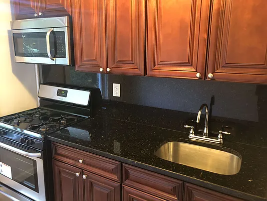 Rented by Home Grown Real Estate | media 8