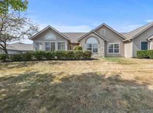 4319 Waterside Pl #2, Grove City, OH 43123