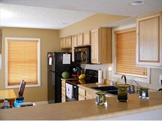 4th image of 1756 W Sunstone Dr