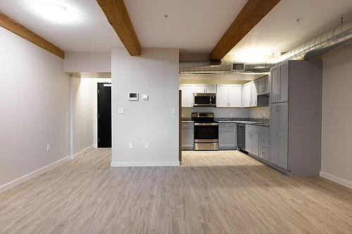 127 Guild St #105 Photo 1