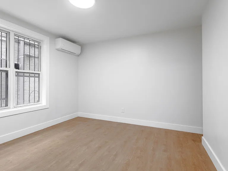 558 Empire Blvd #1F — Photo 7