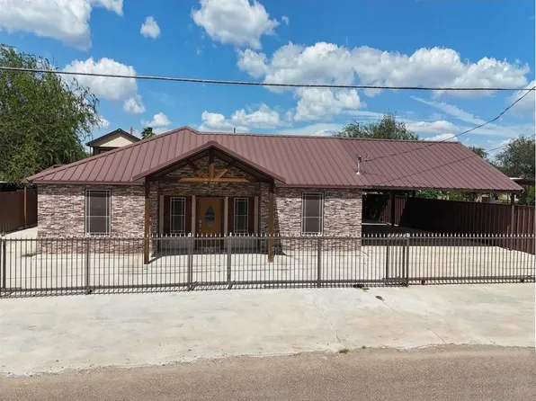 1103 Falcon Ave, Zapata, TX 78076