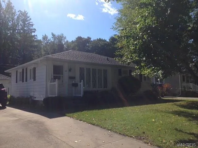62 Bridlewood Dr photo 1
