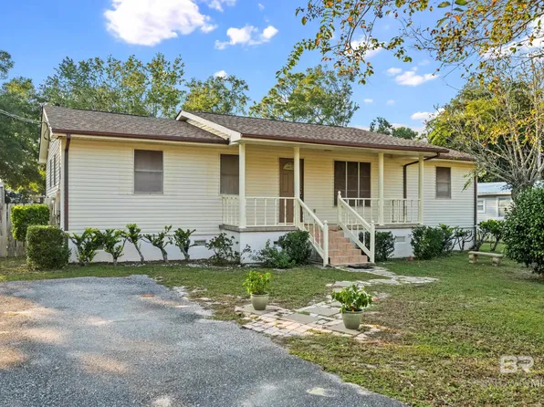 2405 Boddie Ln, Gulf Shores, AL 36542