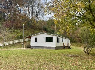 1677 Arnoldsburg Rd, Spencer, WV 25276