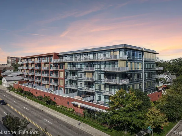 101 Curry Ave Unit 536, Royal Oak, MI 48067
