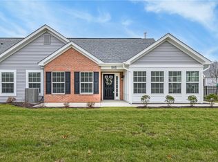 4005 Yorkshire Way, Zelienople, PA 16063